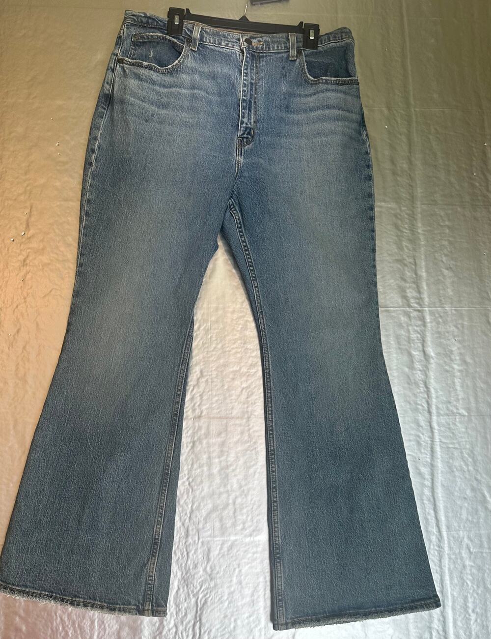 Levi’s Premium 70s High Flare Jeans W34 L32 Light Wash